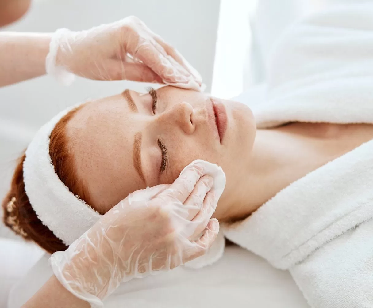 Professional Spa and Salon Treatments for Hydration